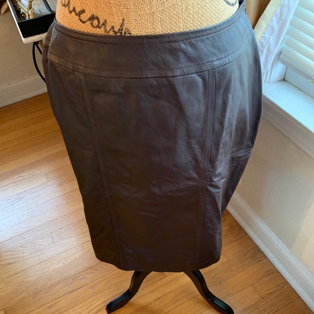 St John Lamb Leather Pencil Skirt